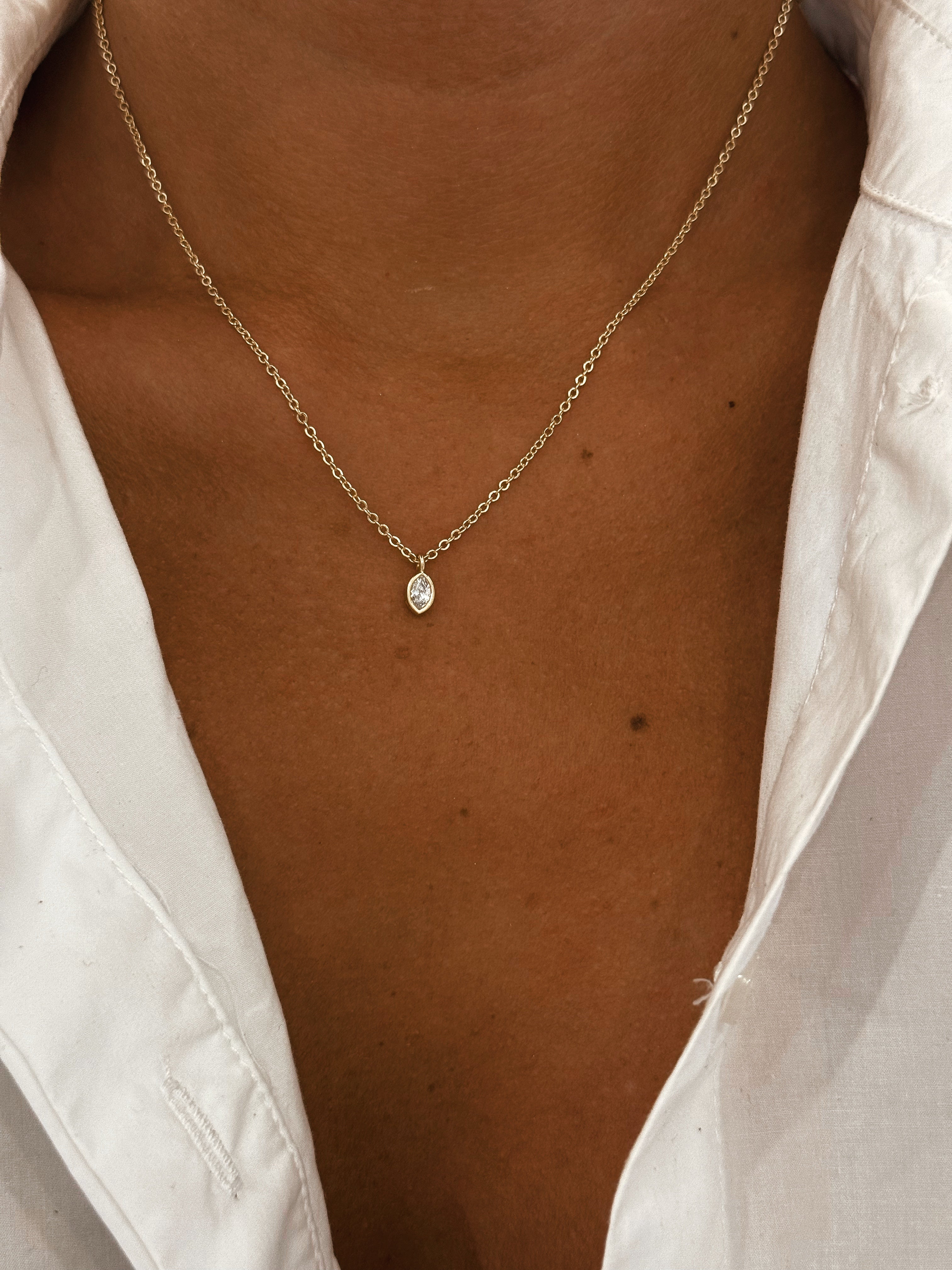 COLLIER VIOLETTE