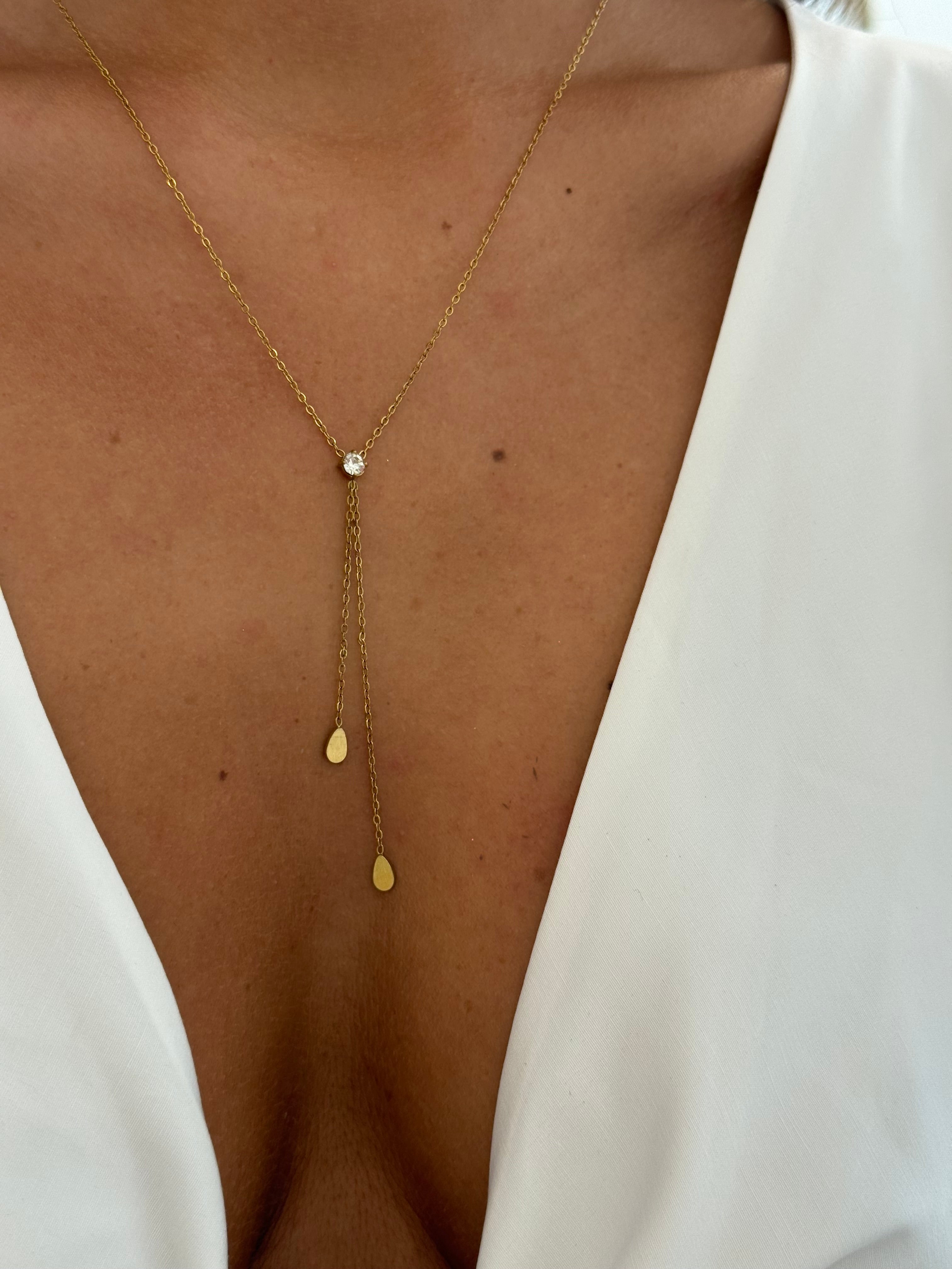 COLLIER LAURA