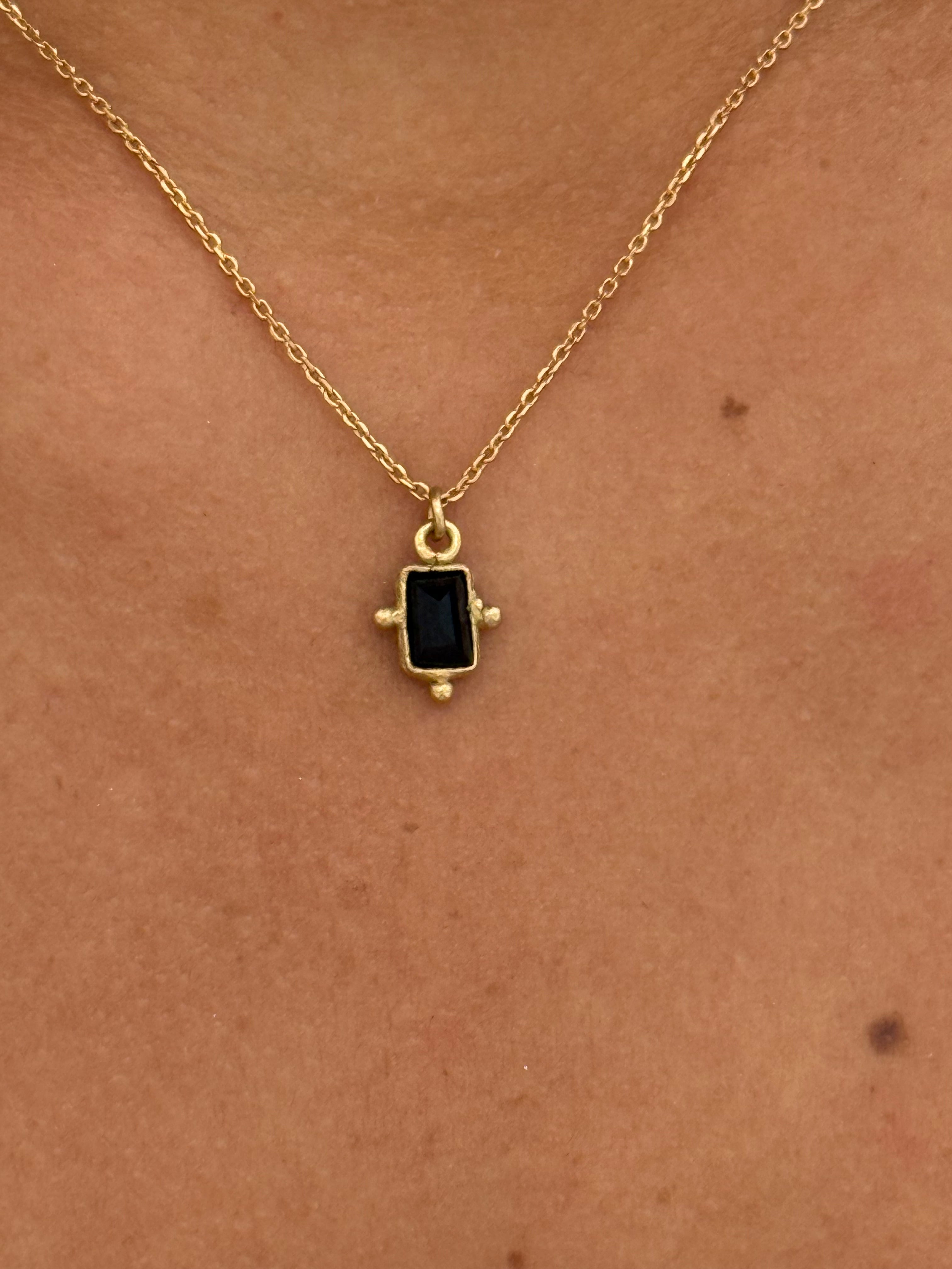 COLLIER GRACE ONYX
