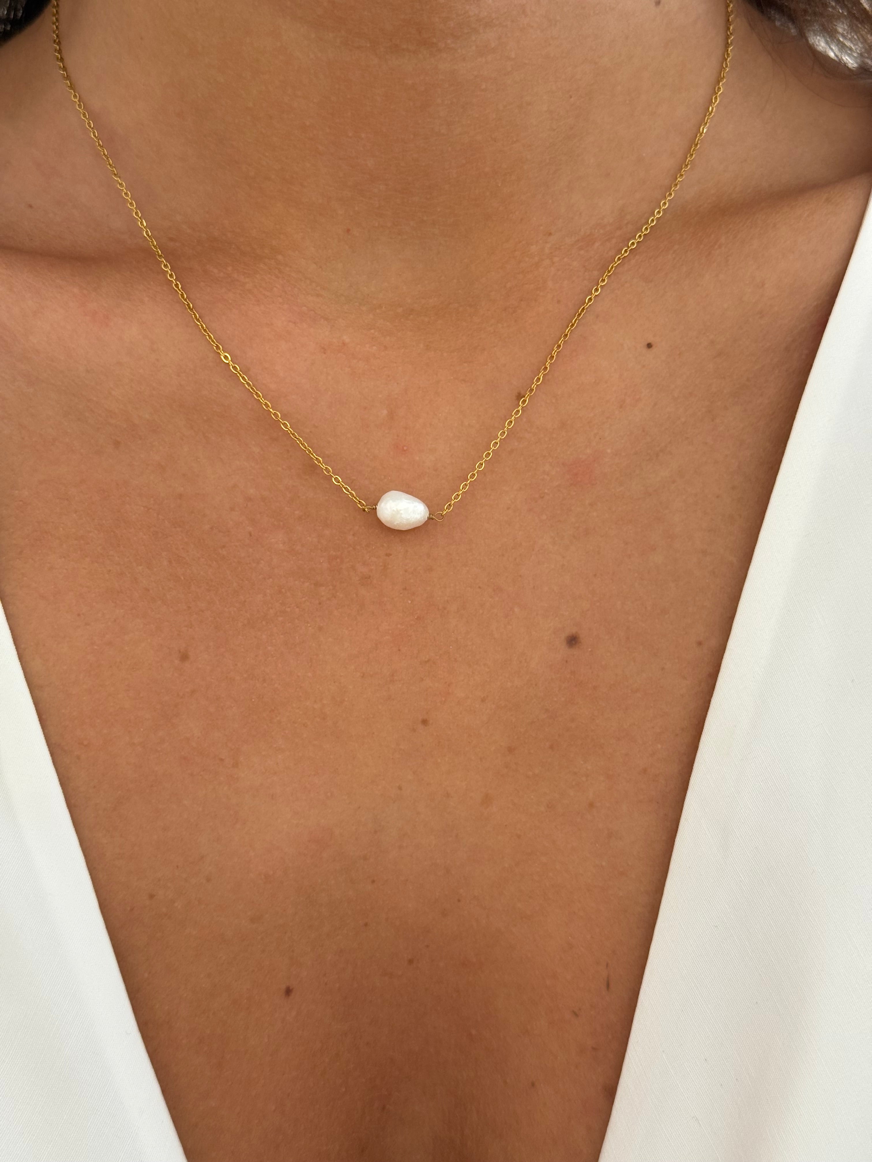 COLLIER NATHALIE