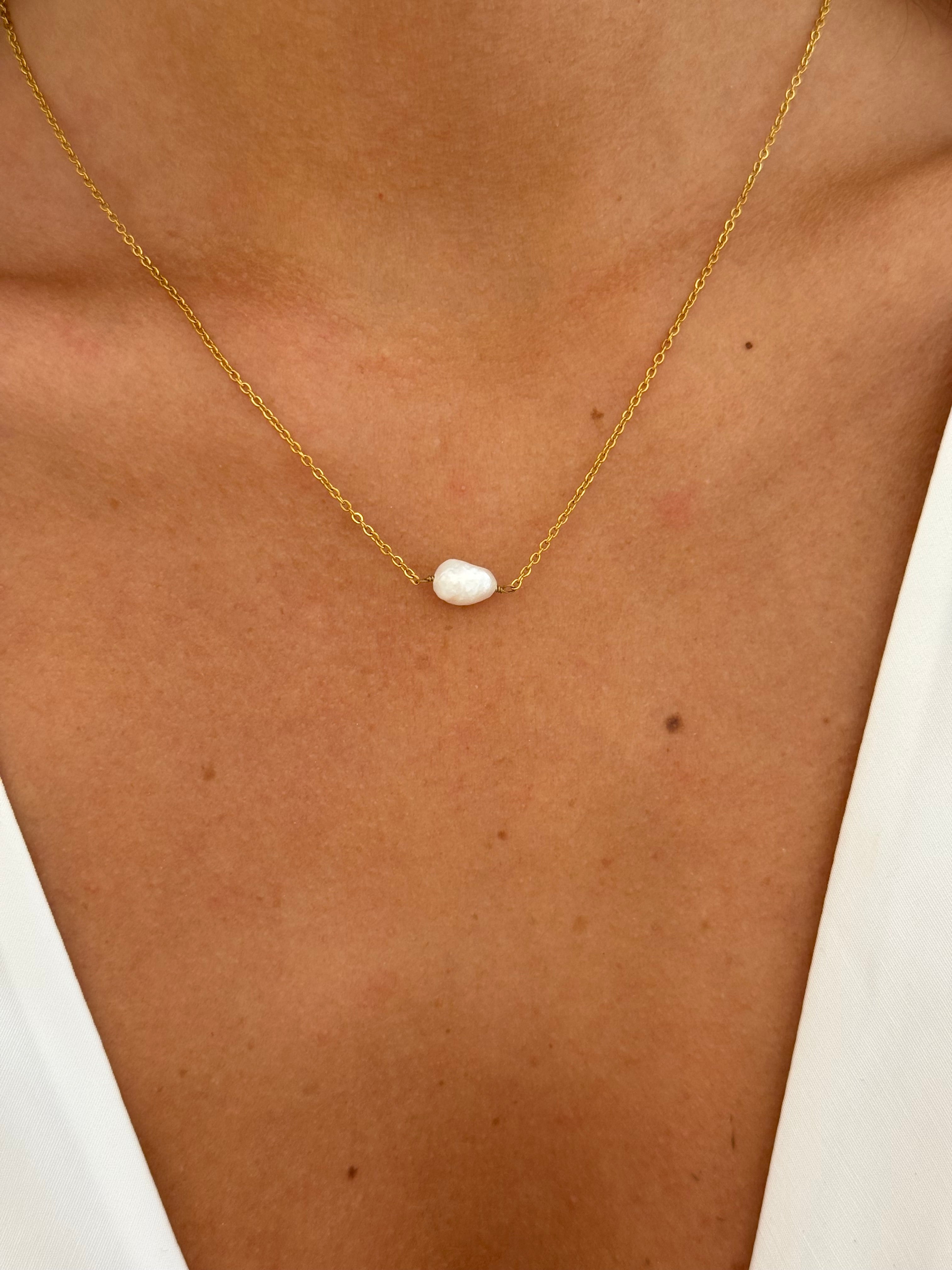 COLLIER NATHALIE