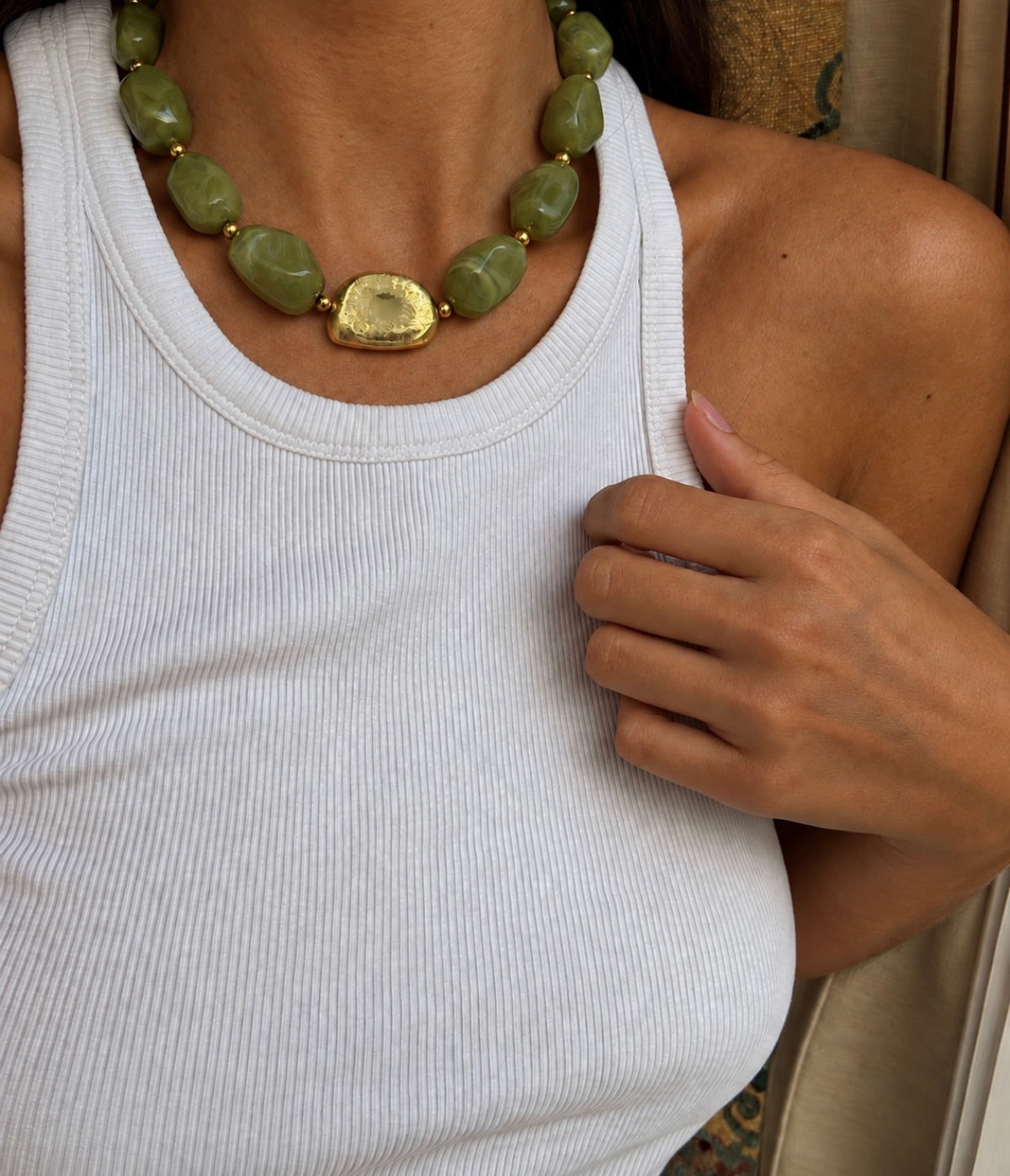 COLLIER BETH VERT