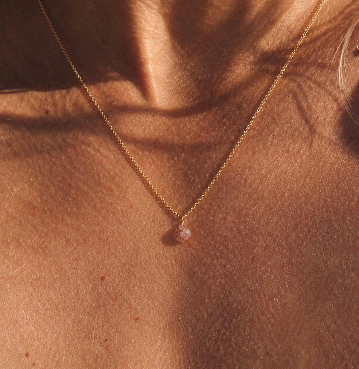 COLLIER CASTILLE