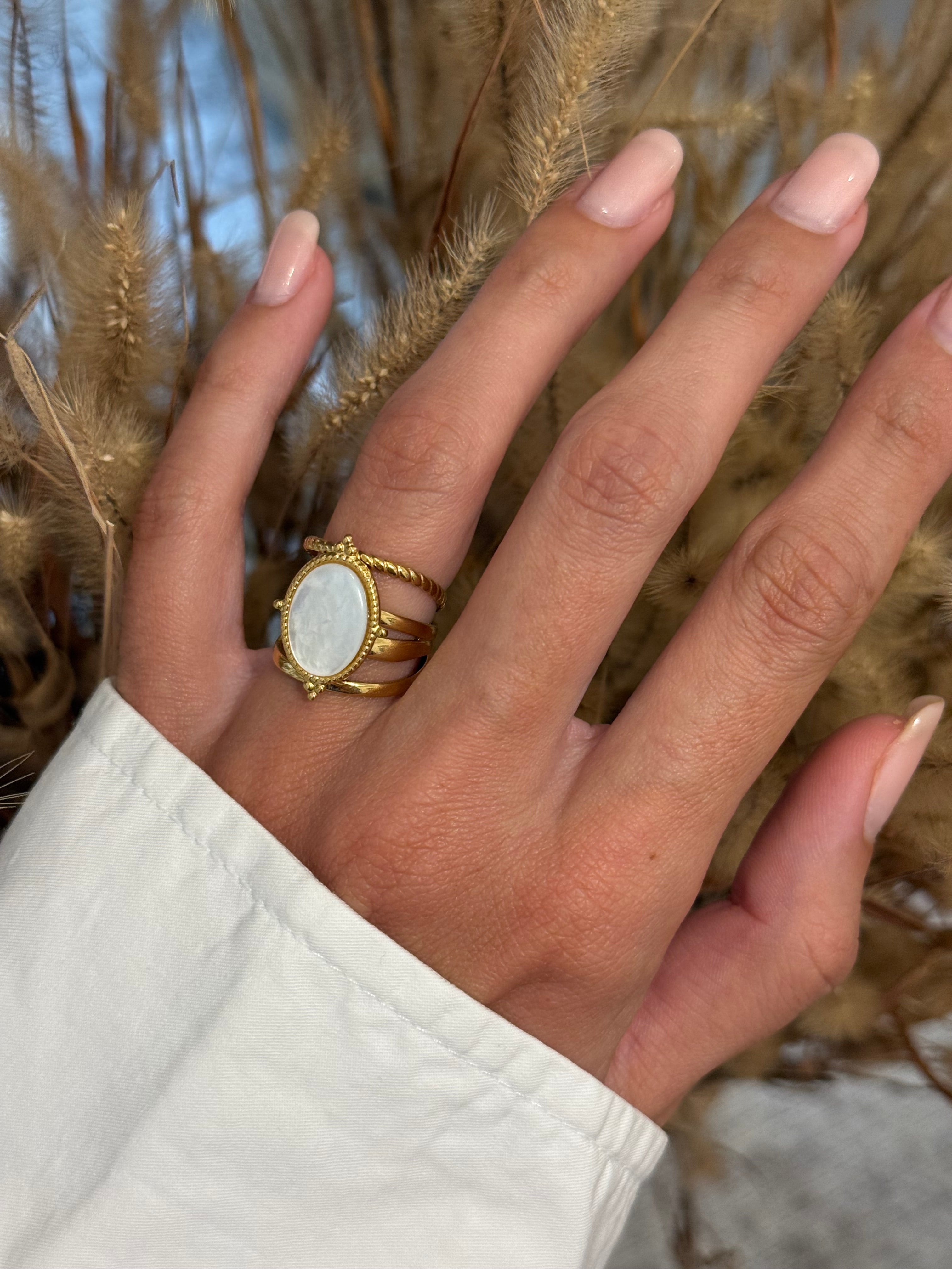 BAGUE LEOTIE
