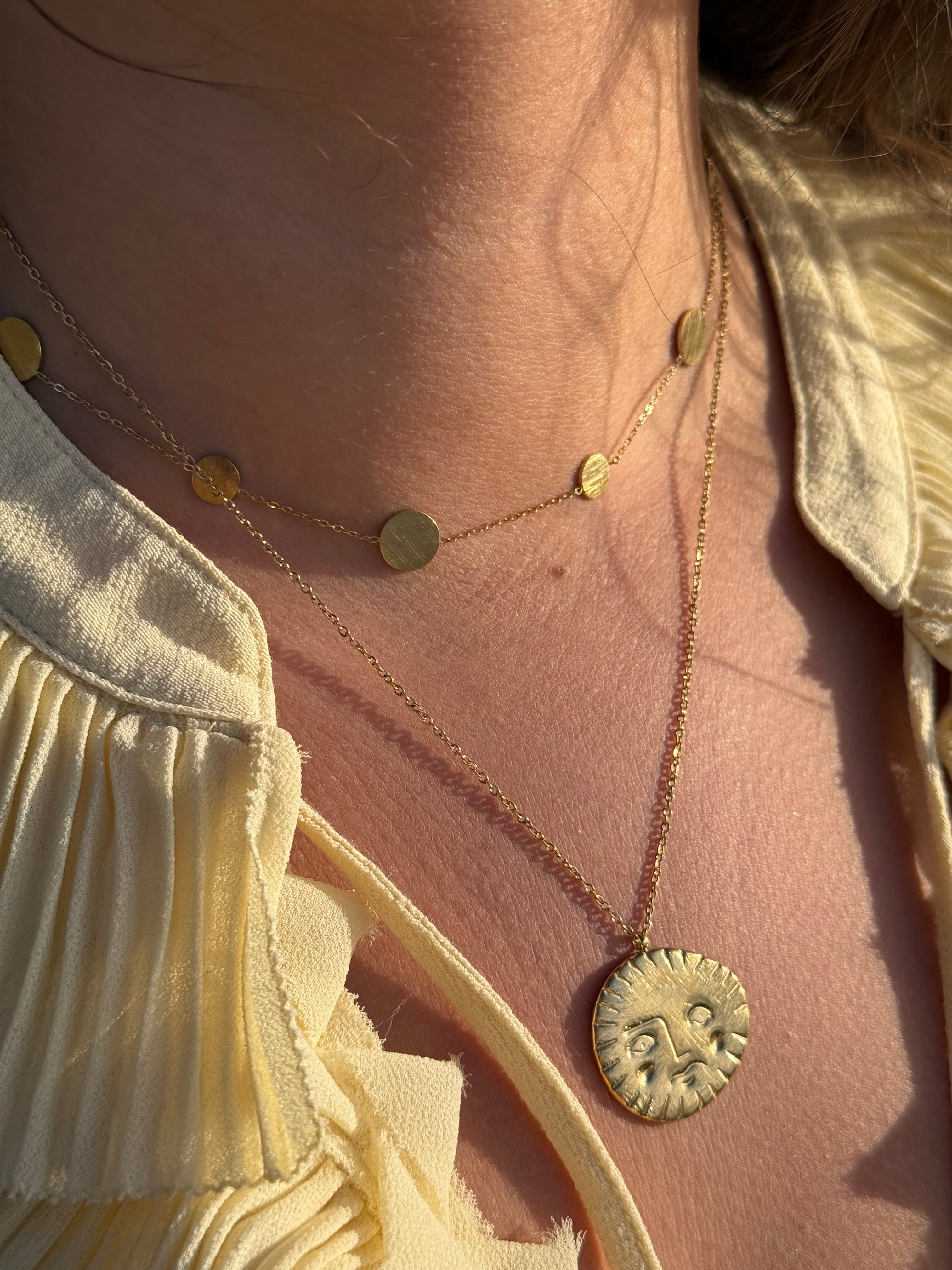 COLLIER AMAYA