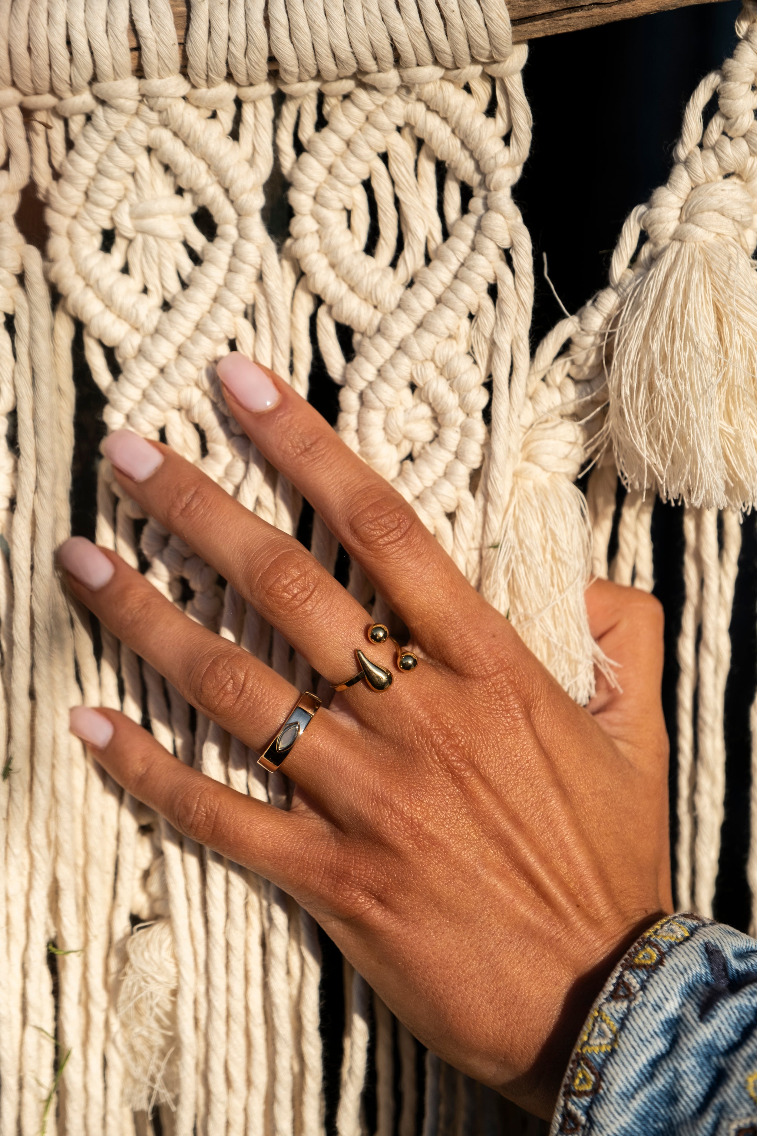 BAGUE VERSA