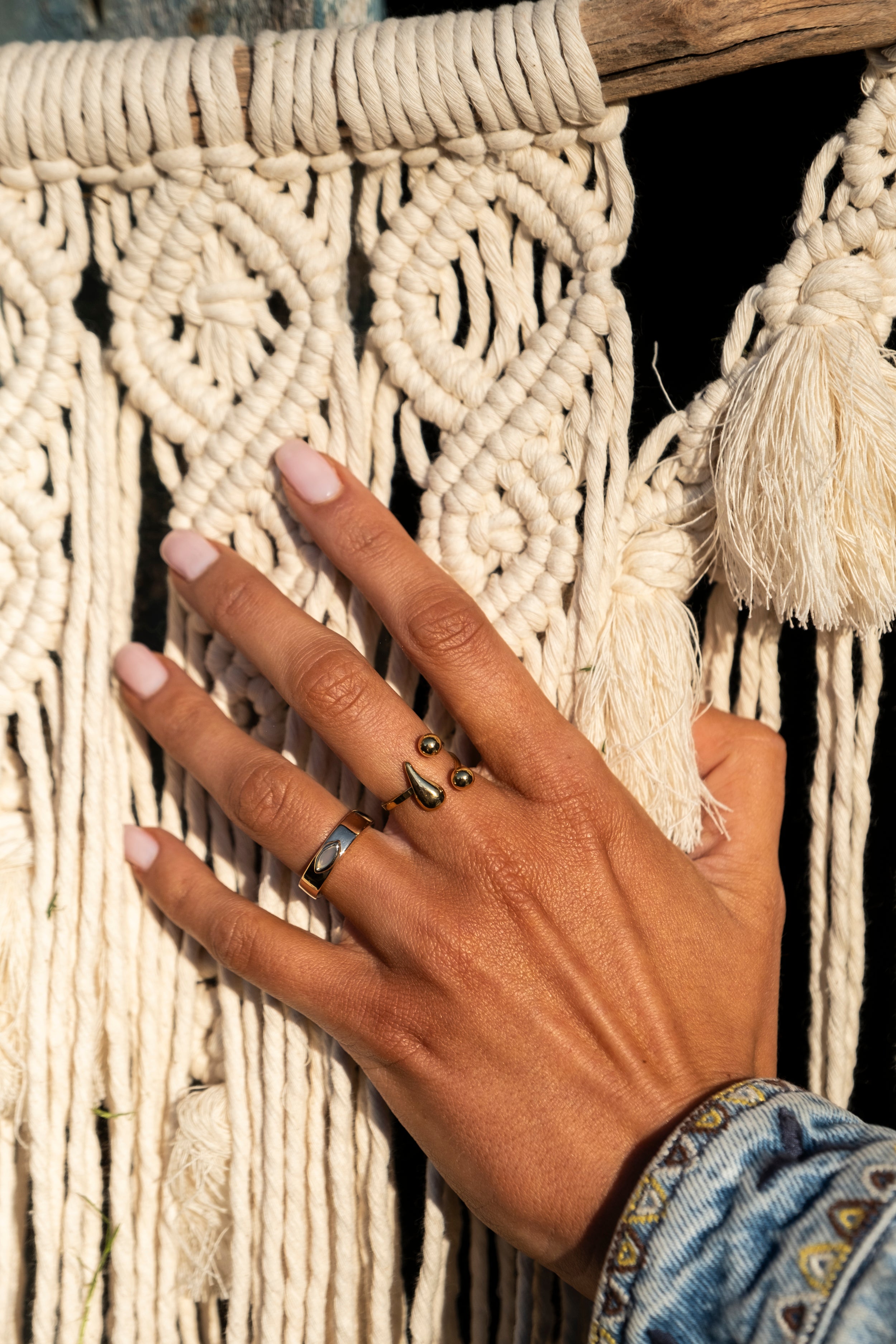 BAGUE VERSA