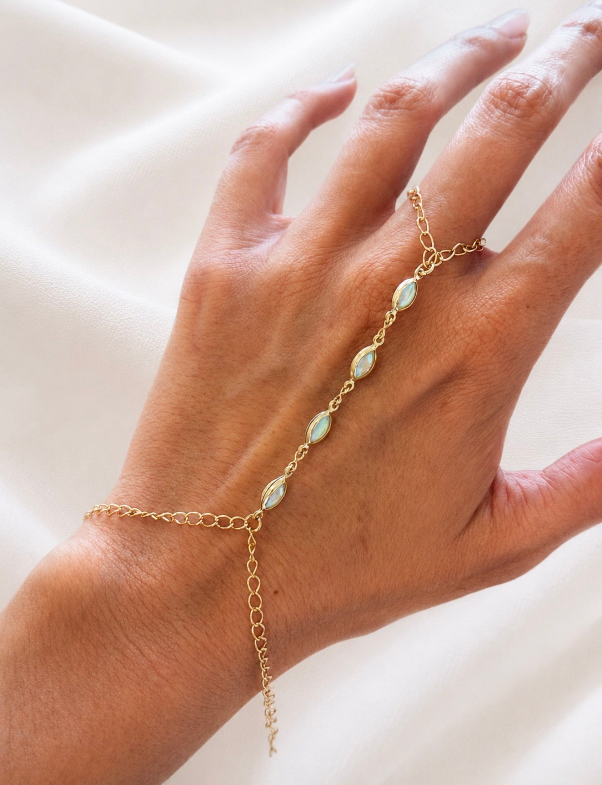 BRACELET DE MAIN MARIANNE