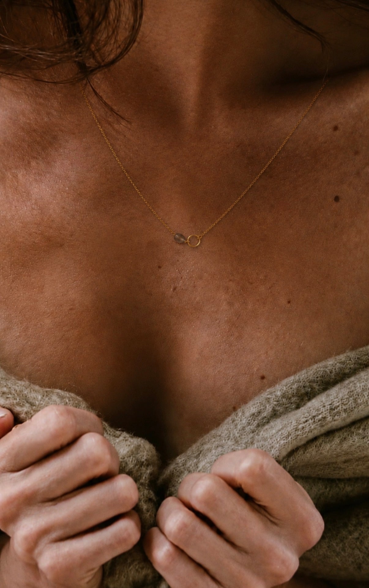 COLLIER VOLGA