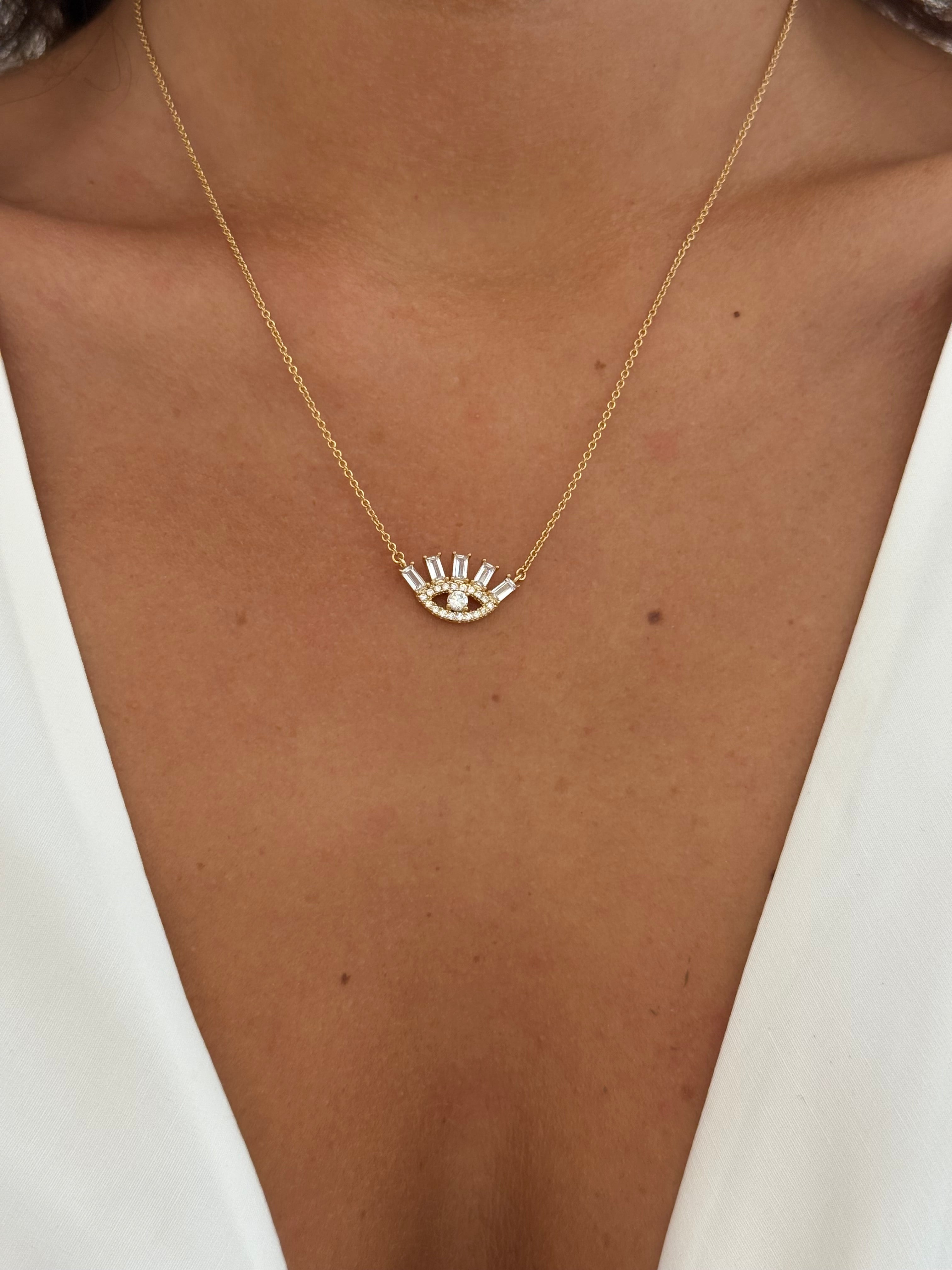 COLLIER LEO