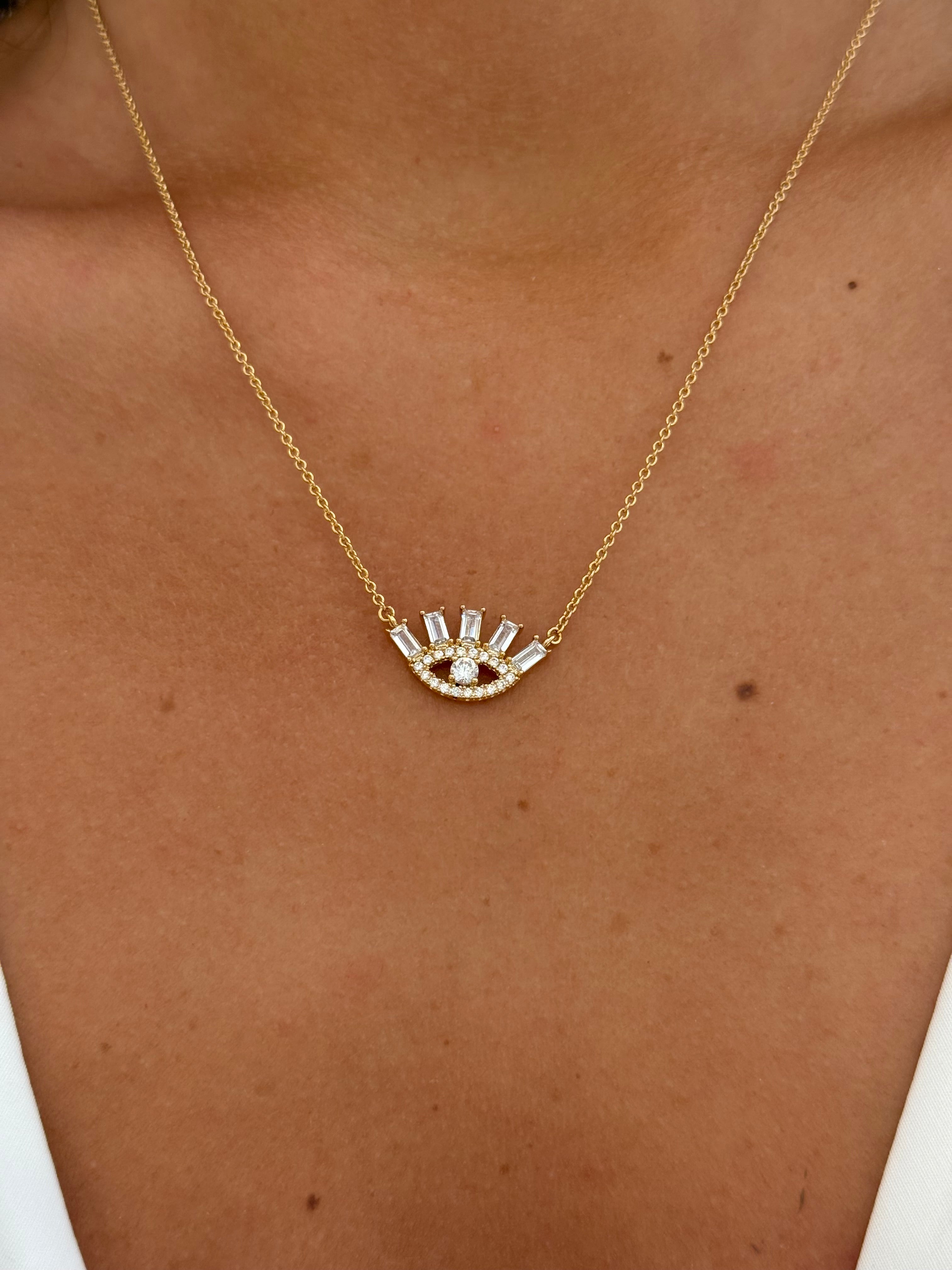 COLLIER LEO